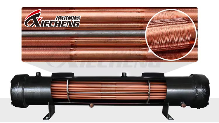 Shell-and-tube condenser (water-cooled chiller) Condensador casco e tubo (chiller resfriado a água)