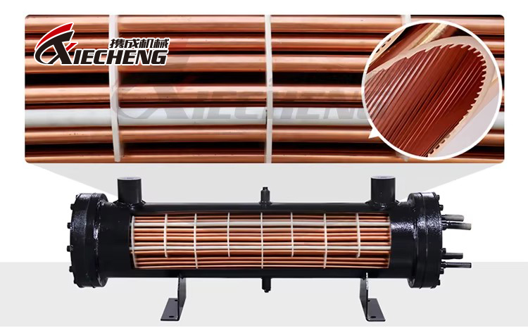 Shell-and-tube evaporator (water-cooled chiller) Evaporador casco e tubo (chiller resfriado a água)